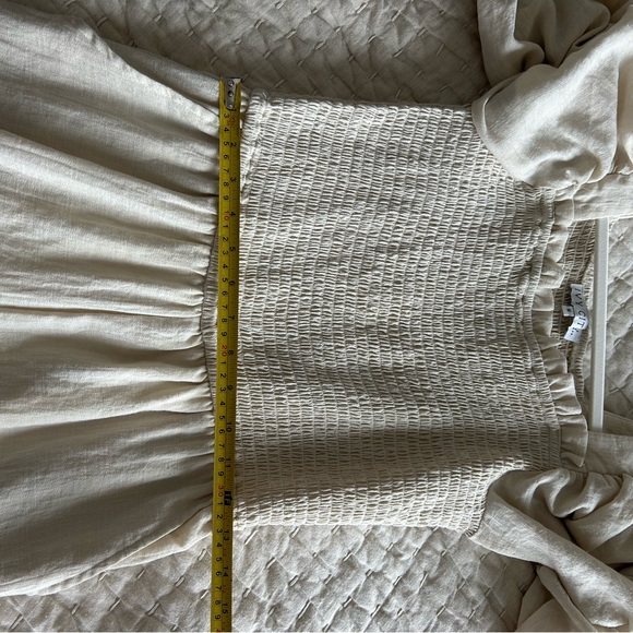 Ivy City Co Arianna Jumpsuit; Size M; Cream - Picture 2 of 13